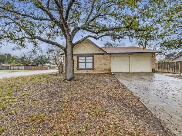 9402 Valley Rdg, San Antonio, TX 78250