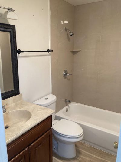 227 Castlewood Drive, Unit 207, North Palm Beach, FL 33408 Photo