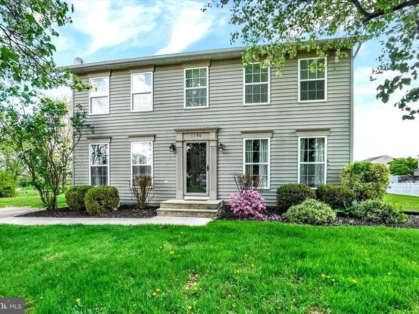 1190 CHERIMOYA STREET, YORK, PA 17404