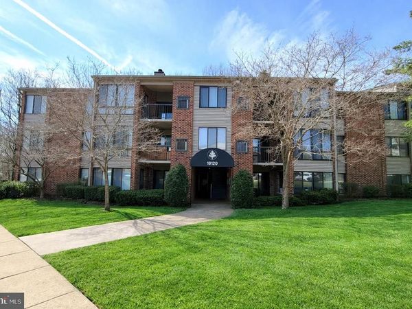 18120 CHALET DRIVE, Unit 11-204, GERMANTOWN, MD 20874