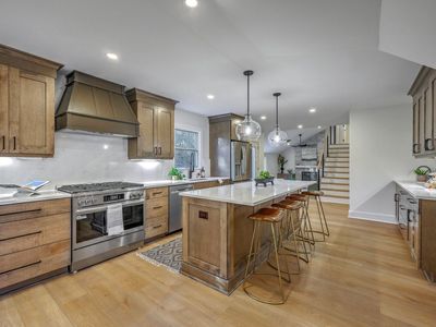 15 Windsor Drive, Charleston, SC 29407