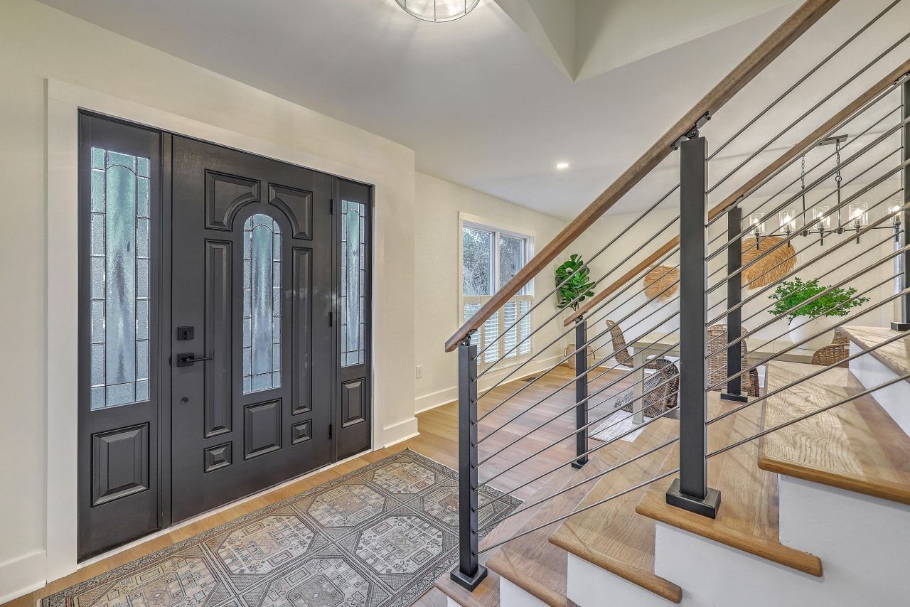 15 Windsor Drive Photo 10