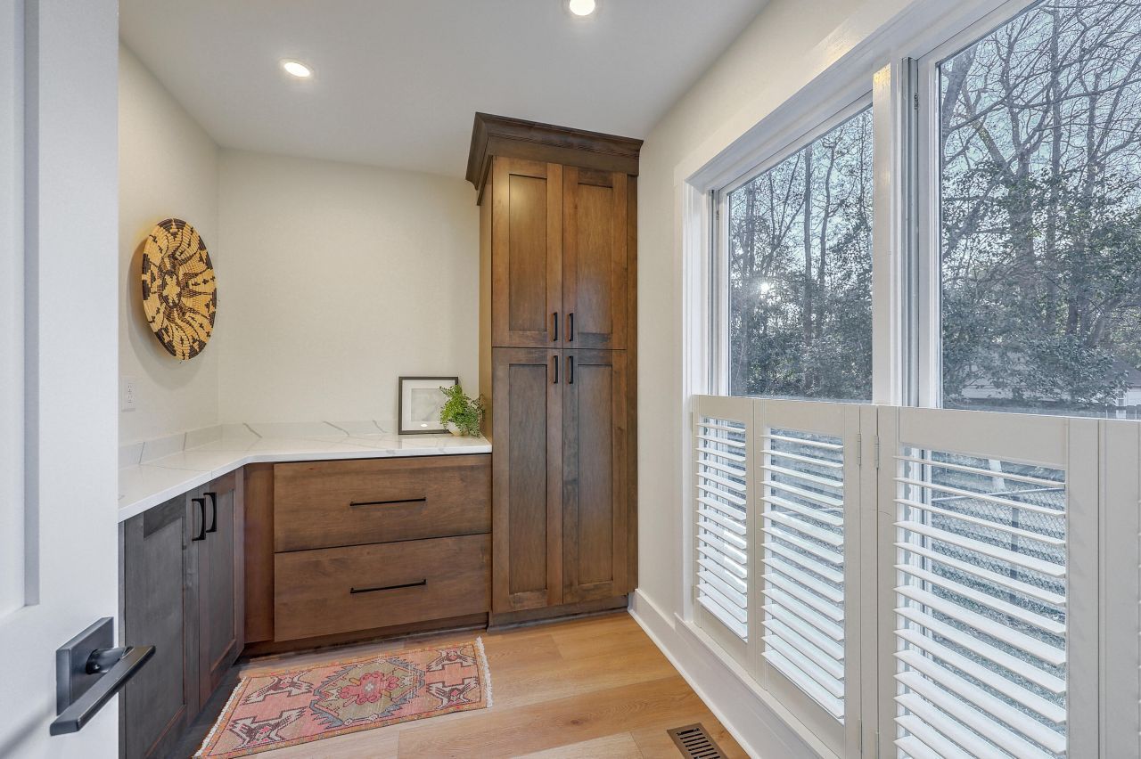 15 Windsor Drive Photo 23