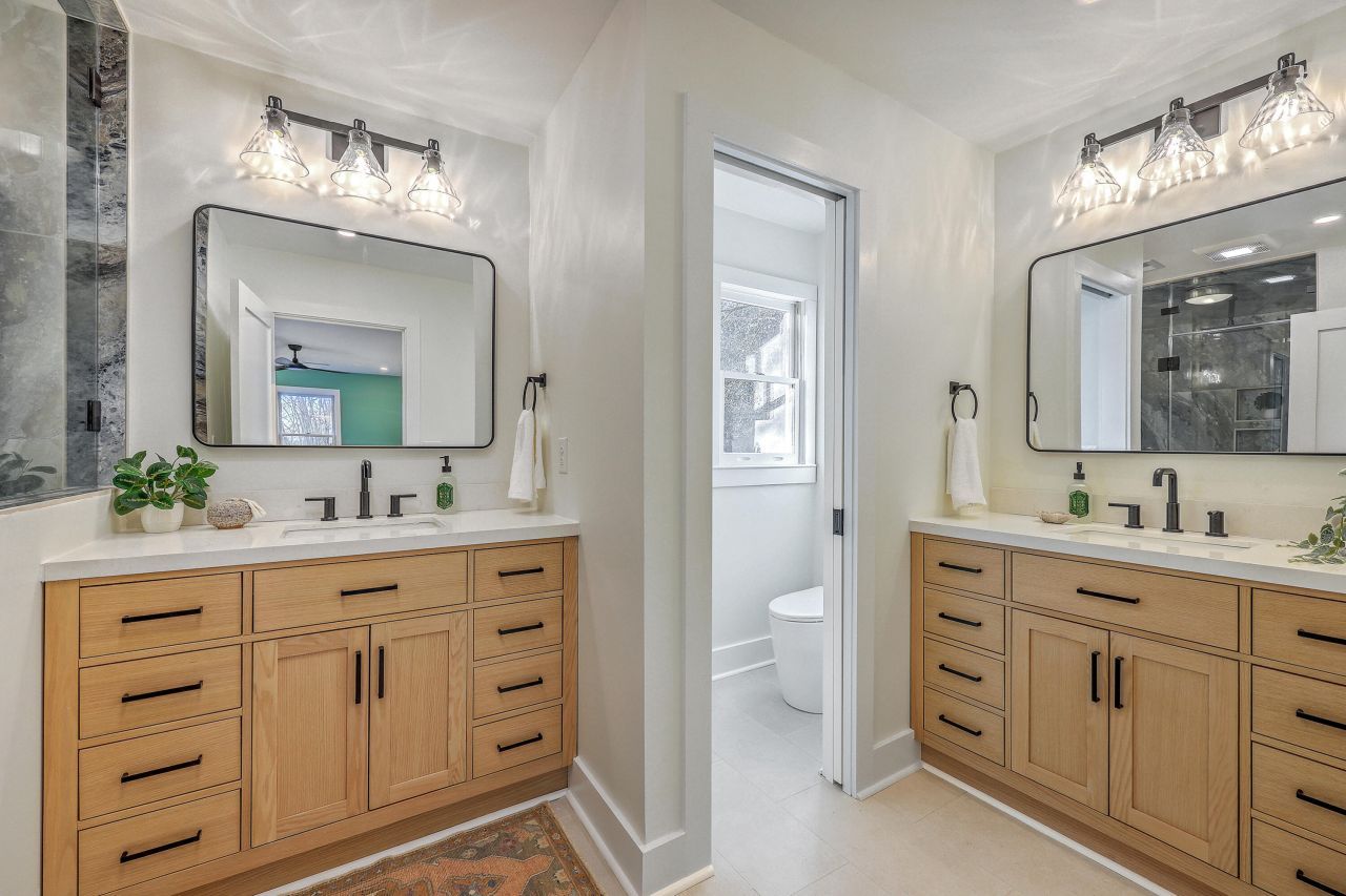 15 Windsor Drive Photo 36