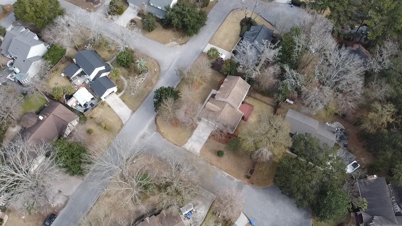 15 Windsor Drive Photo 42