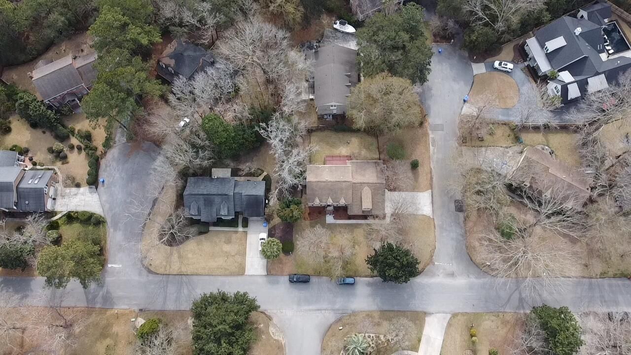 15 Windsor Drive Photo 46