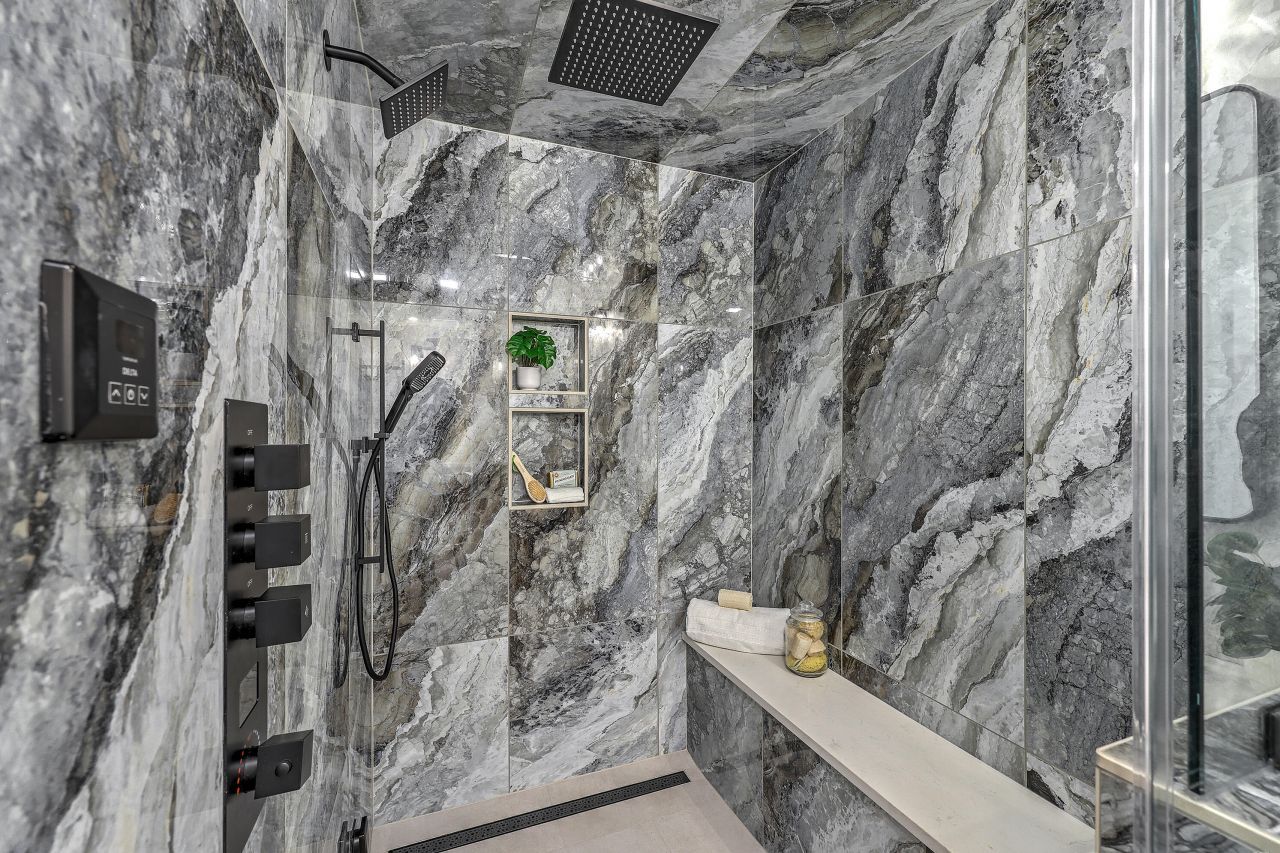 15 Windsor Drive Photo 5