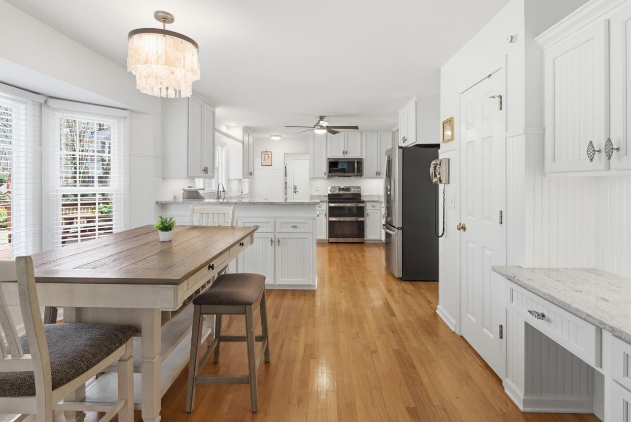 110 Brighton Court Photo 14