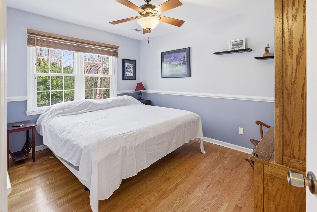 110 Brighton Court Photo 30