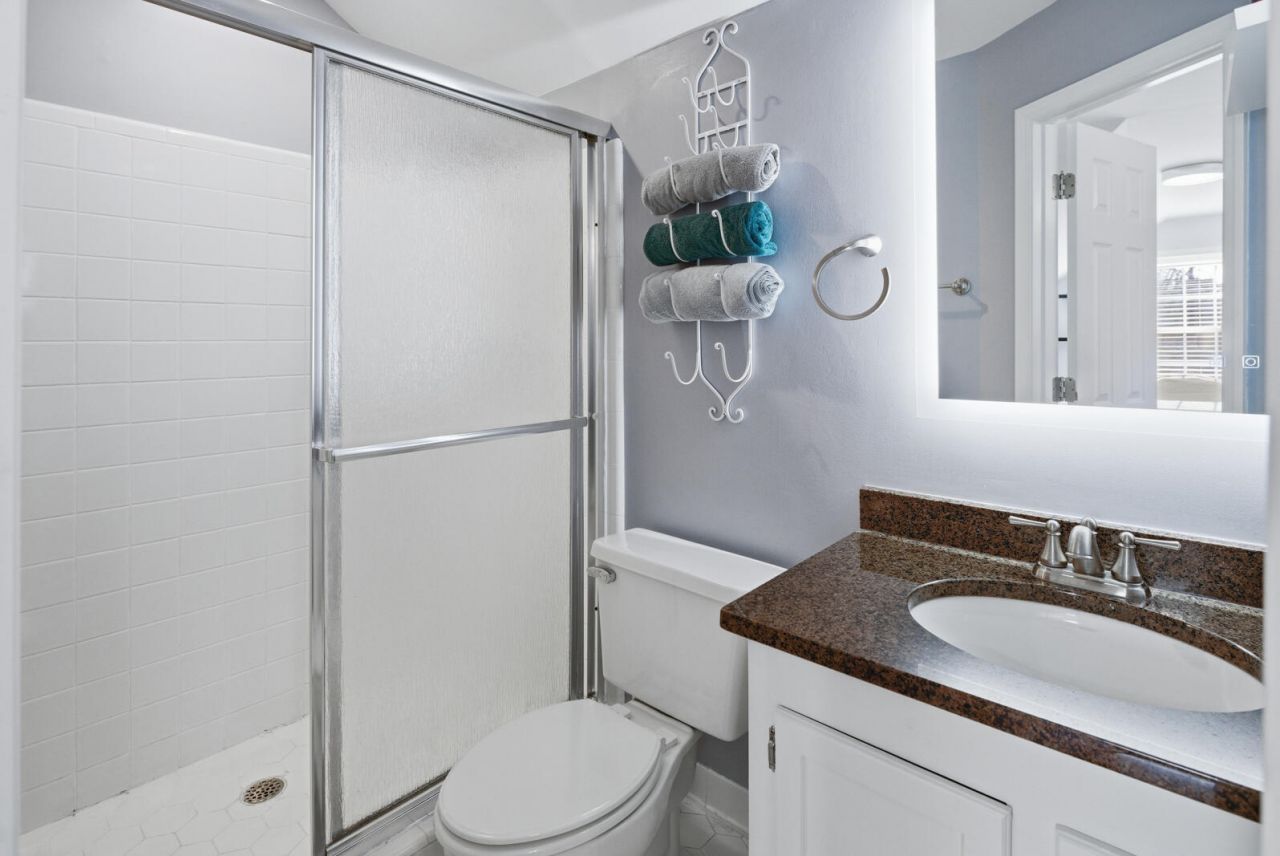 110 Brighton Court Photo 39