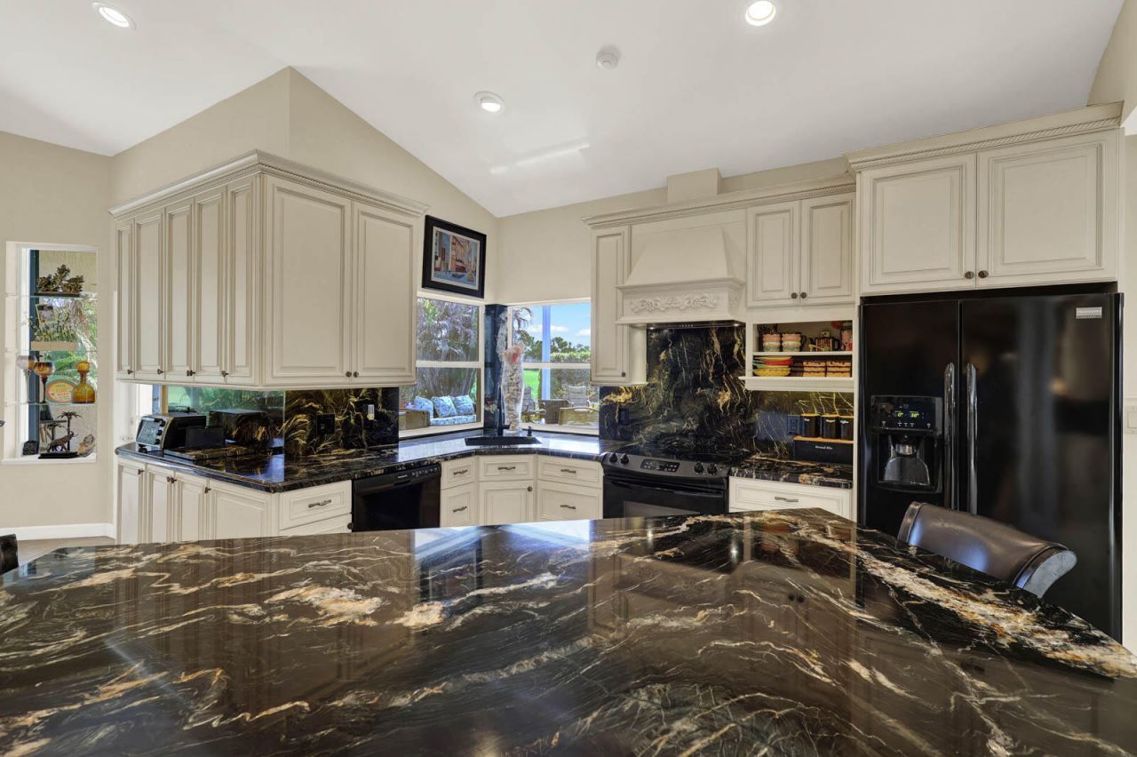 4084 SW Gleneagle Circle, Palm City, FL 34990 Photo