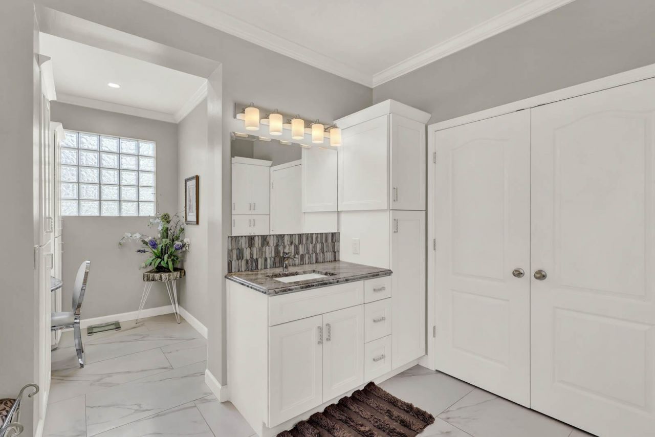 4084 SW Gleneagle Circle, Palm City, FL 34990 Photo