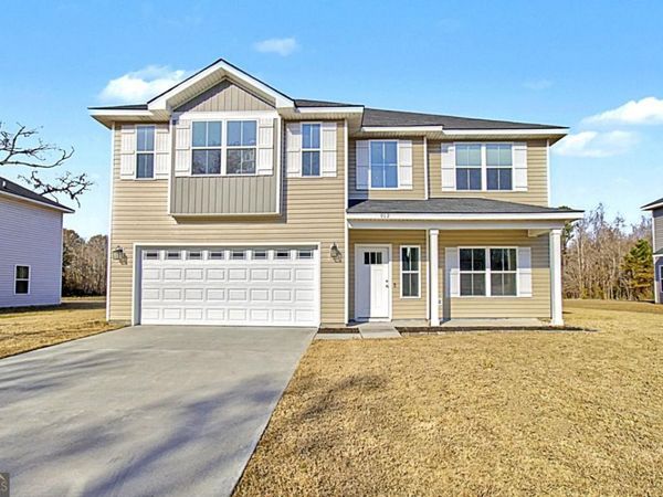 912 Meloney Drive, Hinesville, GA 31313