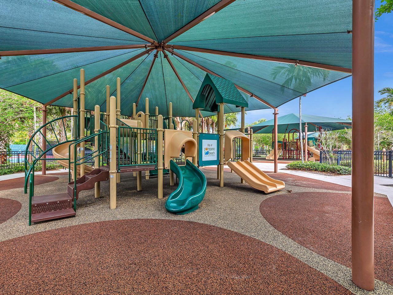 2701 S Palm Aire Drive, Unit 103, Pompano Beach, FL 33069 Photo