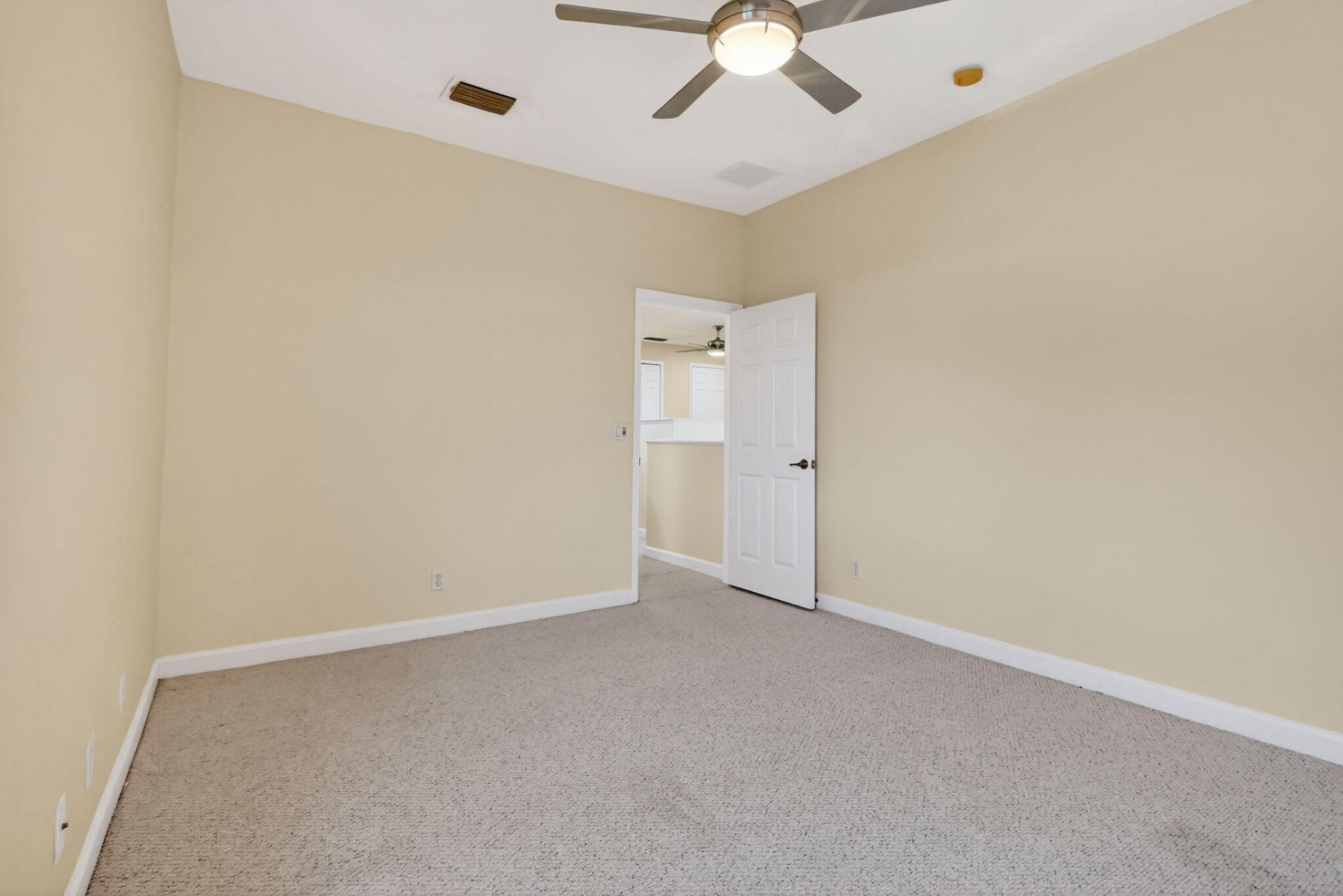 3638 Turtle Island Court, West Palm Beach, FL 33411 Photo