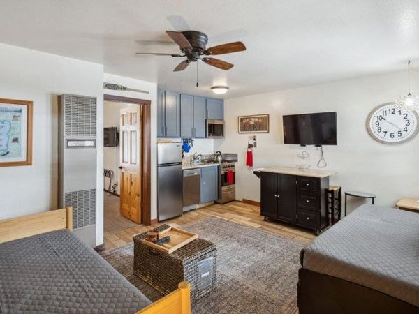 6943 North Lake Boulevard, Tahoe Vista, CA 96161