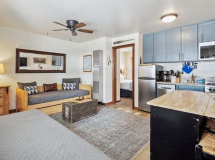 6943 North Lake Boulevard, Tahoe Vista, CA 96161 Photo