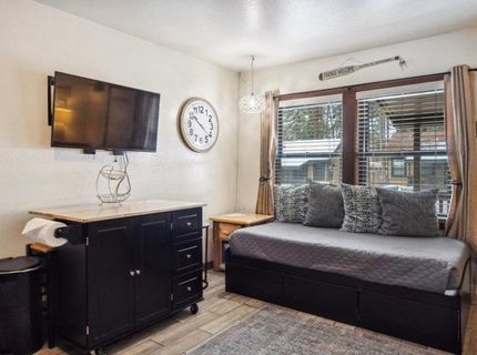 6943 North Lake Boulevard, Tahoe Vista, CA 96161 Photo