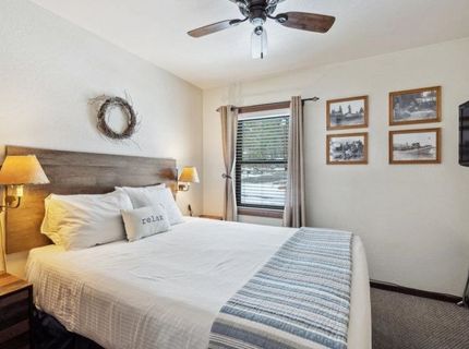 6943 North Lake Boulevard, Tahoe Vista, CA 96161 Photo