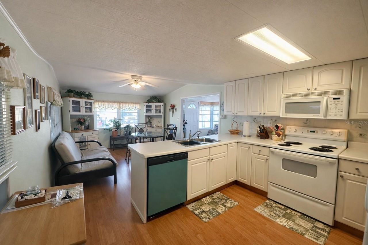 230 Bimini Drive, Palmetto, FL 34221 Photo