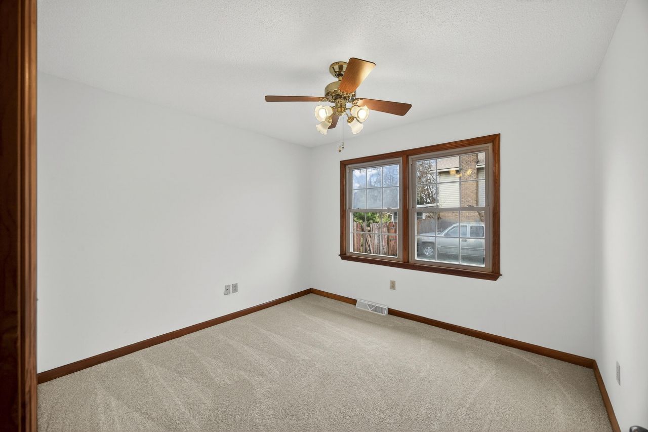 4345 Evanston Boulevard Photo 13