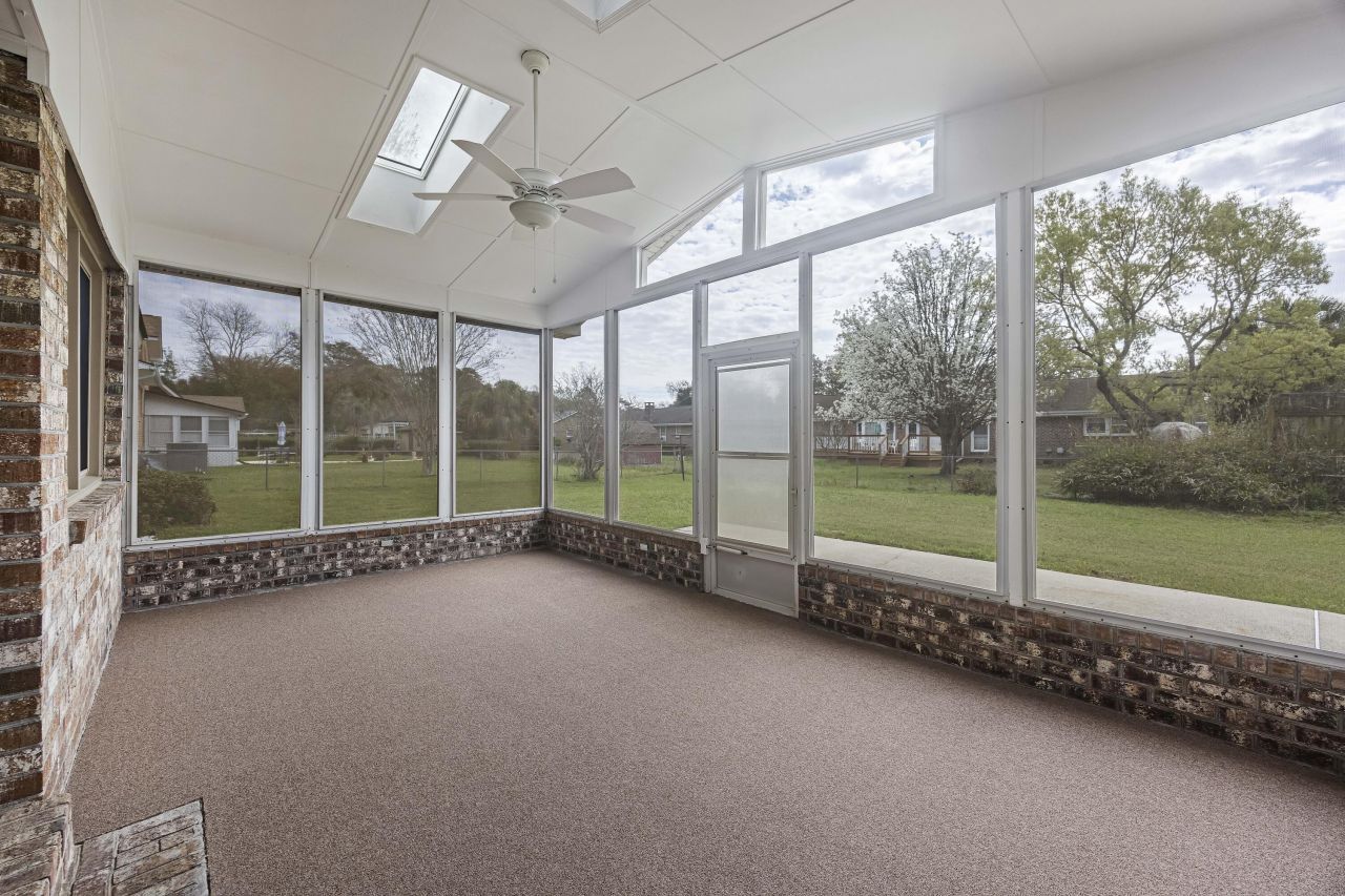 4345 Evanston Boulevard Photo 17