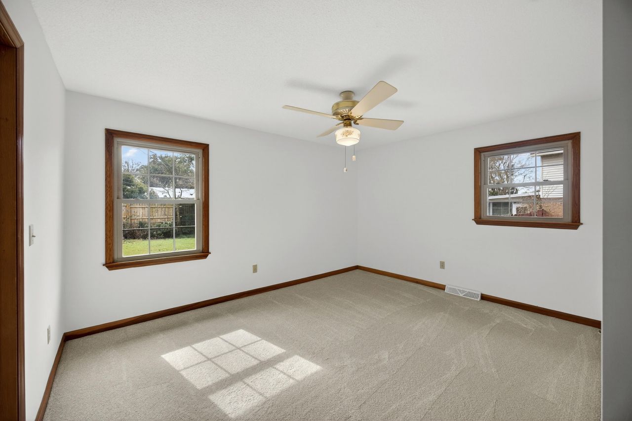 4345 Evanston Boulevard Photo 9