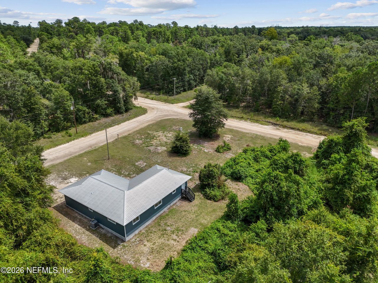 127 Rainbow Drive, Florahome, FL 32140 Photo