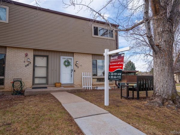 4617 W Ponds Circle, Littleton, CO 80123