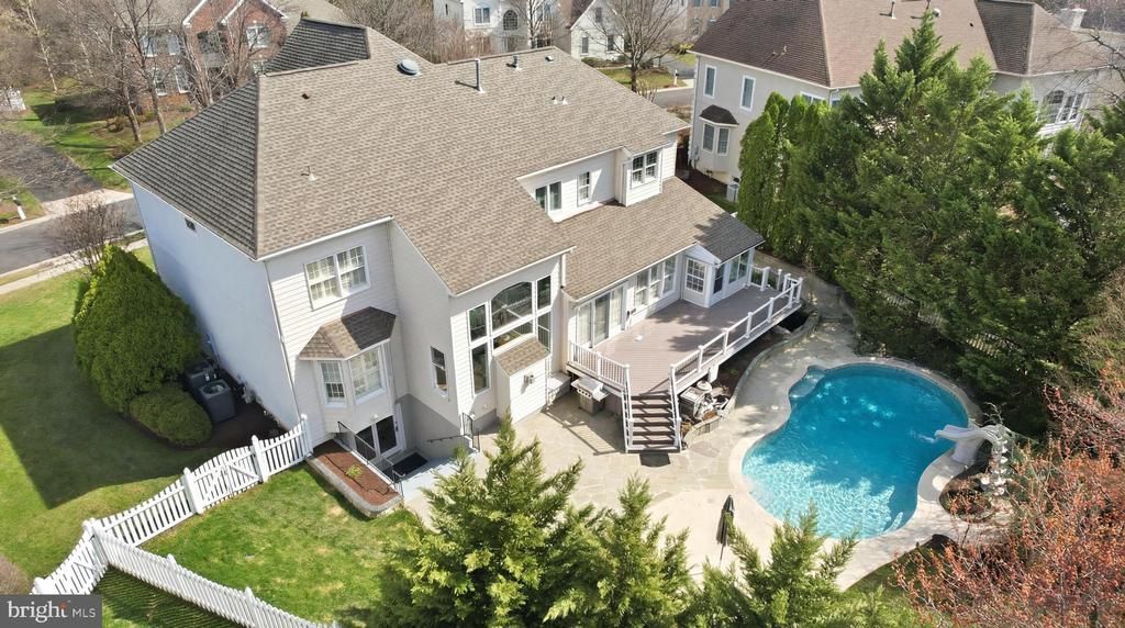 19925 Interlachen Circle, Ashburn, VA 20147 Main Photo