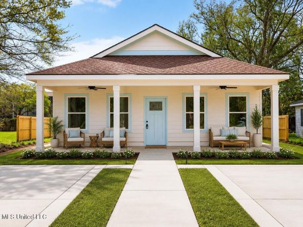 2041 Southern Avenue, Biloxi, MS 39531