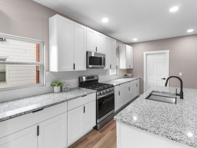 817 E Main Street, Bellevue, OH 44811 Photo 13