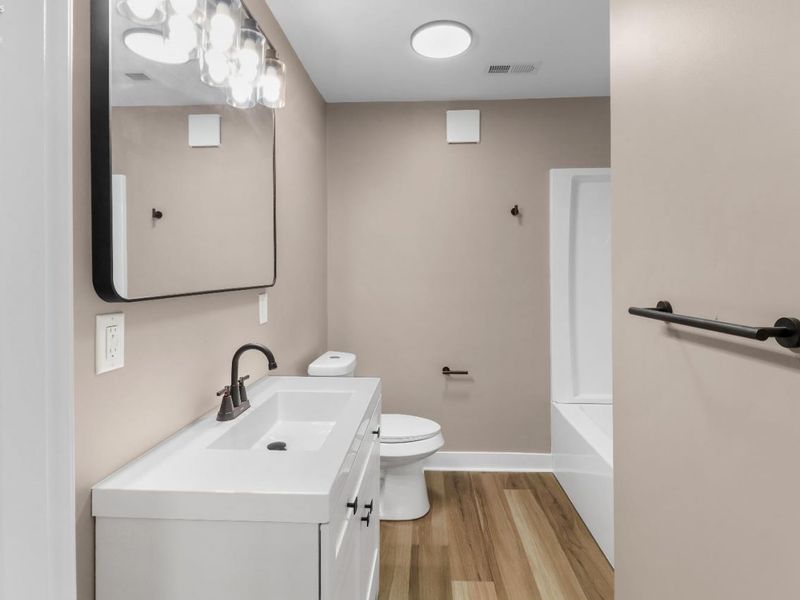 817 E Main Street, Bellevue, OH 44811 Photo 22