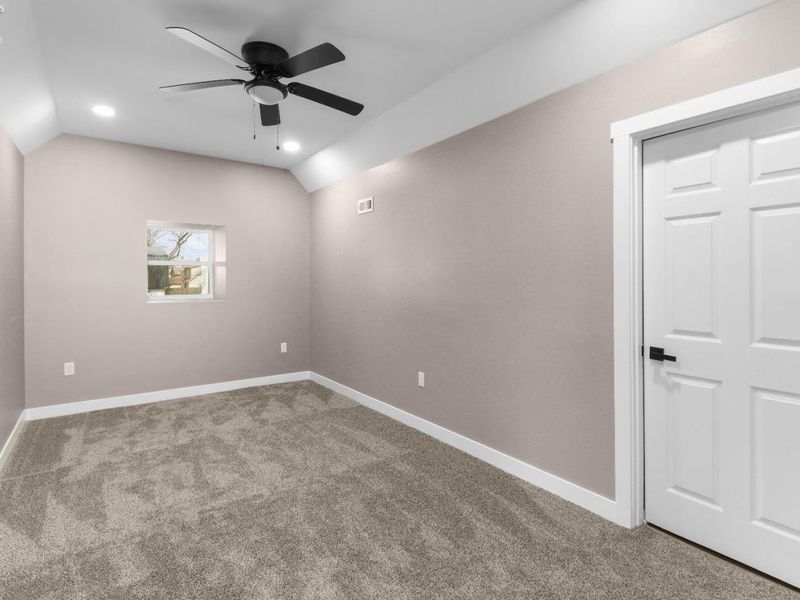 817 E Main Street, Bellevue, OH 44811 Photo 31