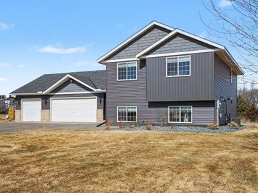 30033 145th Street NW, Princeton, MN 55371