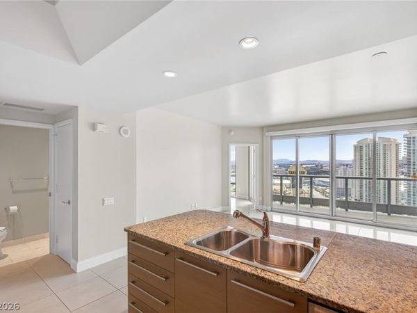 222 Karen Avenue , Unit 3005, Las Vegas, NV 89109