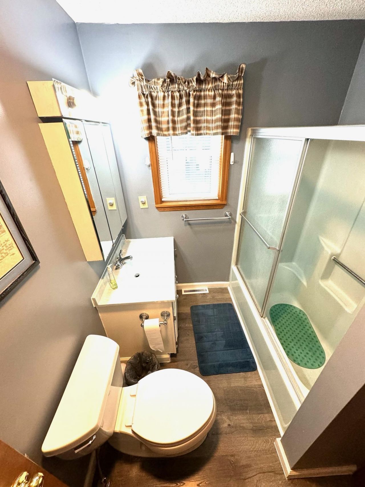 6001-5117 S Kings Hwy. Photo 5