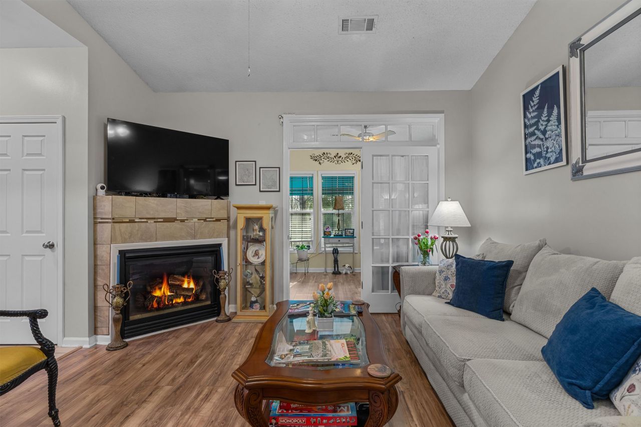 9734 Leyland Dr. Photo 13