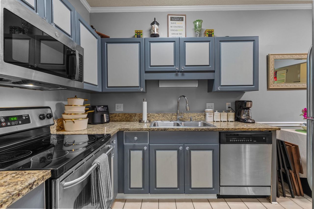 9734 Leyland Dr. Photo 8