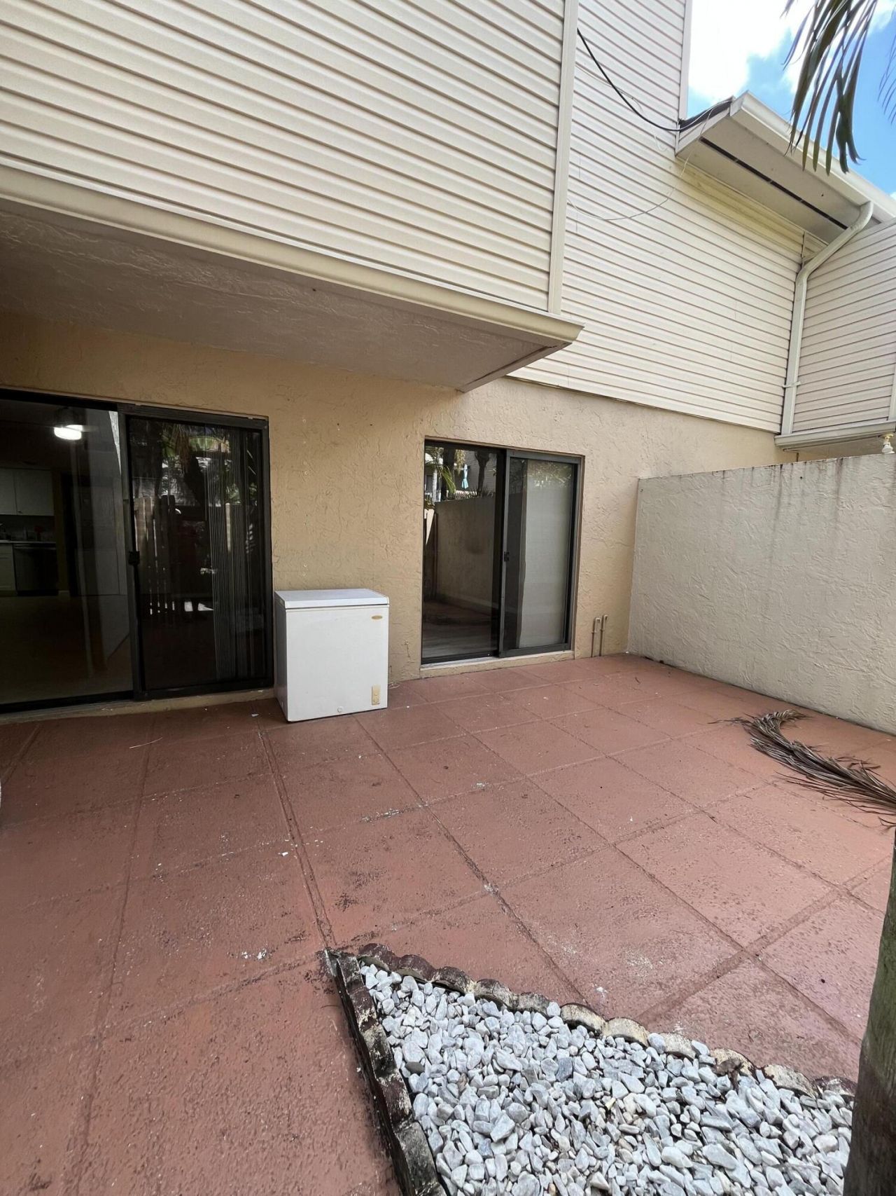 616 Executive Center Drive, Unit 104, West Palm Beach, FL 33401 Photo