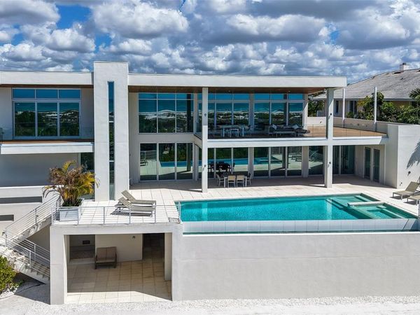 160 WHITTIER DRIVE, SARASOTA, FL 34236