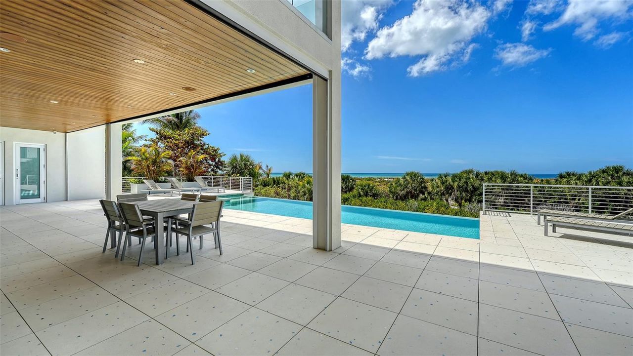 160 Whittier Drive, Sarasota, FL 34236 Photo