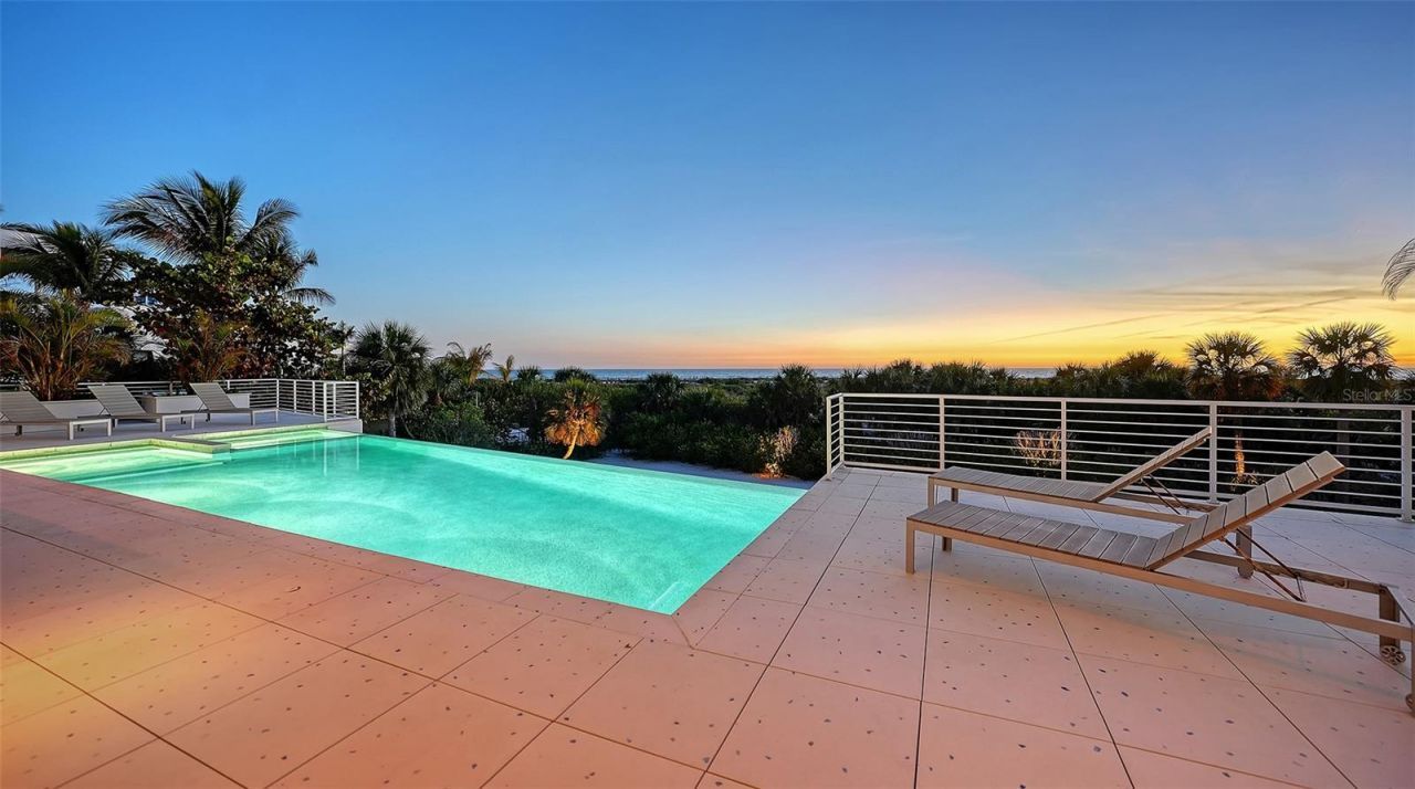 160 Whittier Drive, Sarasota, FL 34236 Photo