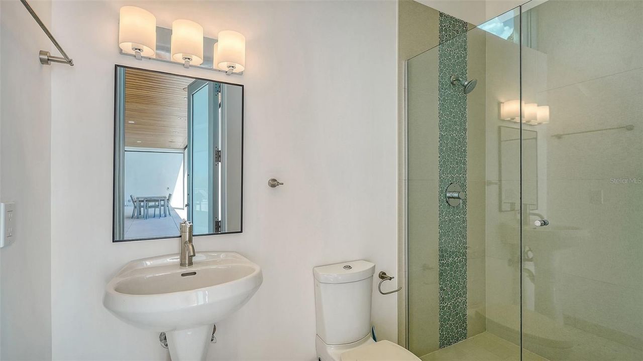 160 Whittier Drive, Sarasota, FL 34236 Photo