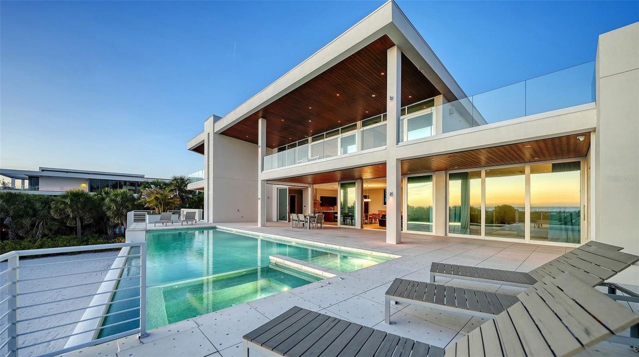 160 Whittier Drive, Sarasota, FL 34236 Photo