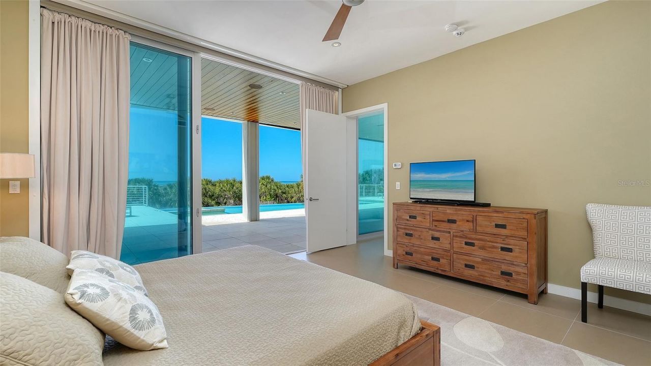 160 Whittier Drive, Sarasota, FL 34236 Photo