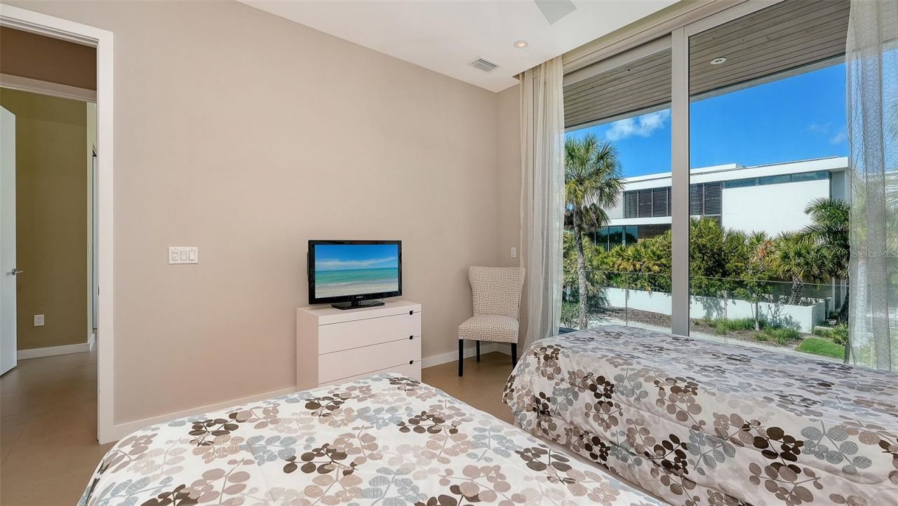 160 Whittier Drive, Sarasota, FL 34236 Photo