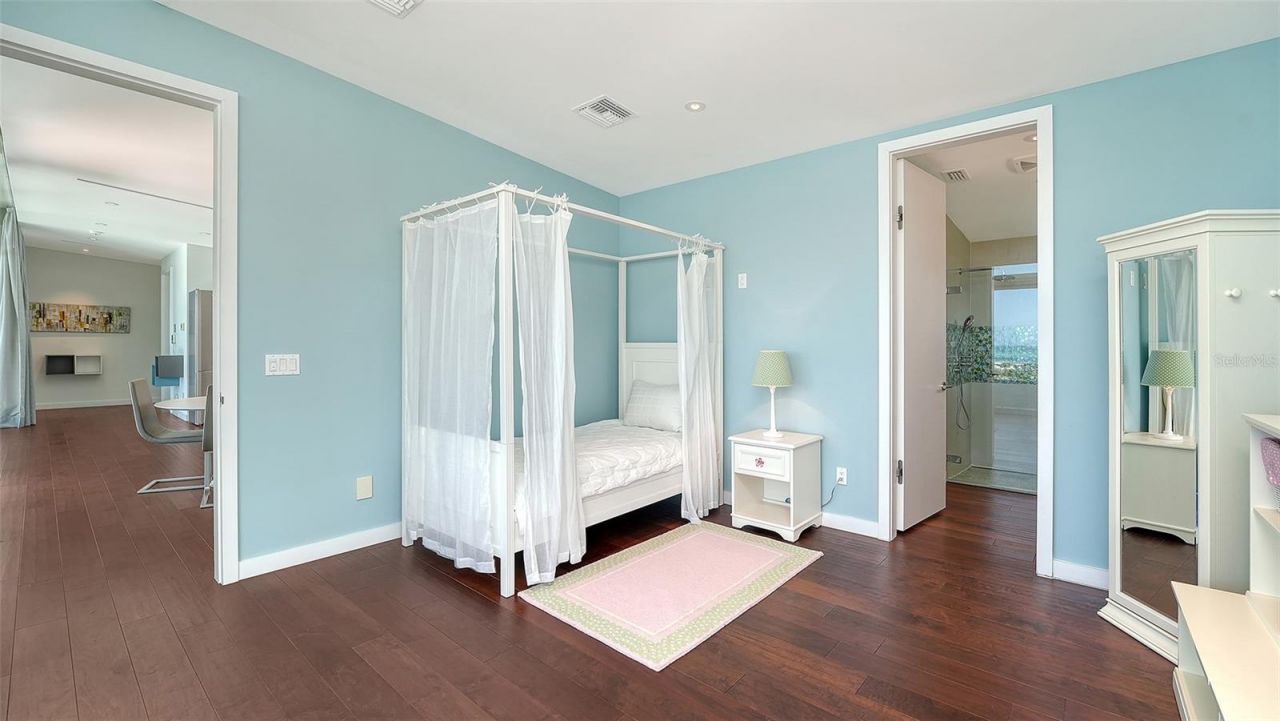 160 Whittier Drive, Sarasota, FL 34236 Photo