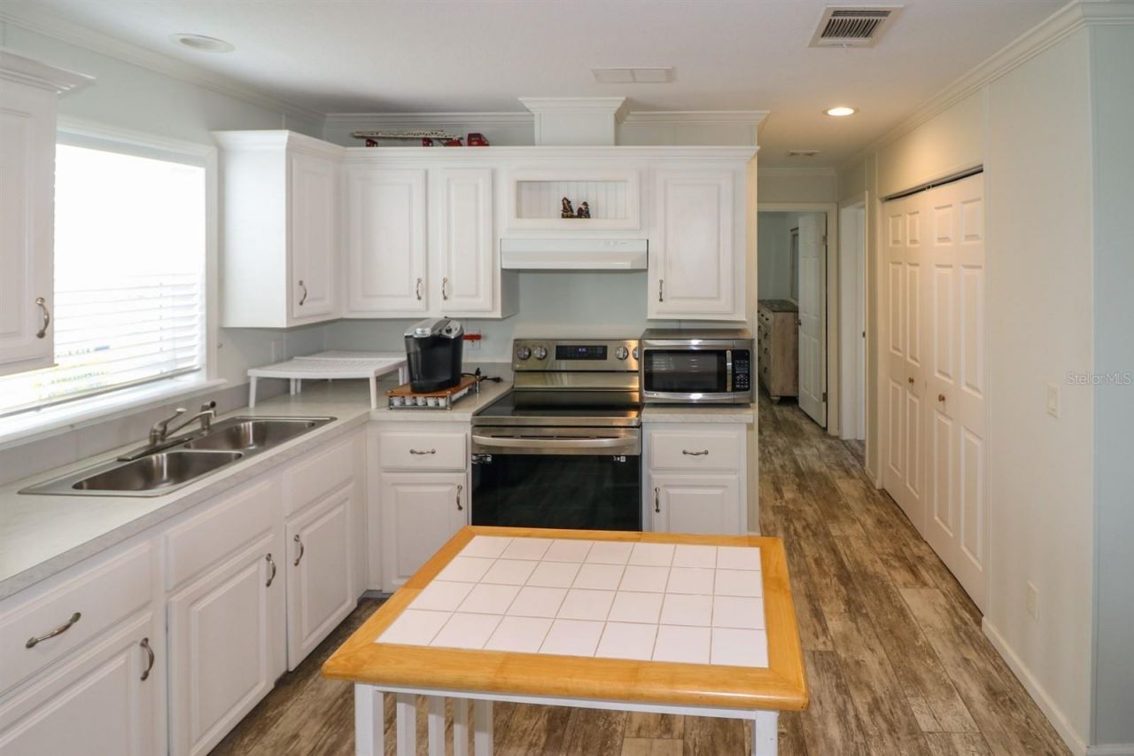 12116 SW County Rd 769 # 311 , Lake Suzy, FL 34269 Photo