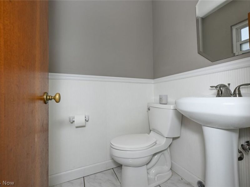 202 Westover Drive , Akron, OH 44313 Photo 24